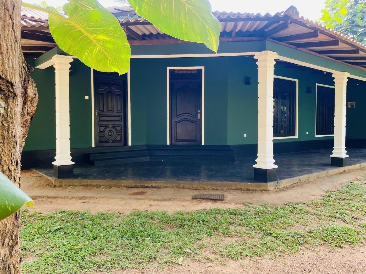 Sigiri Siesta Homestay Sigiriya Ngoại thất bức ảnh