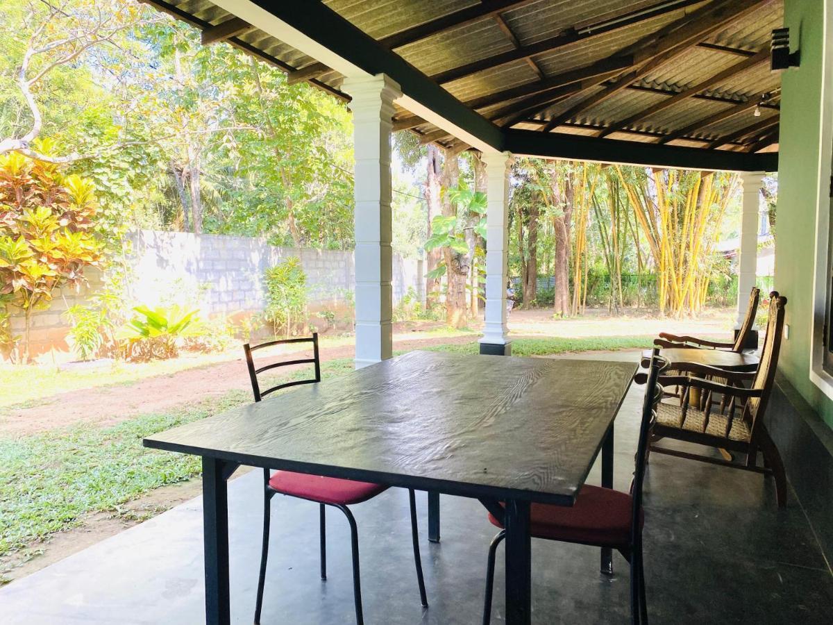 Sigiri Siesta Homestay Sigiriya Ngoại thất bức ảnh